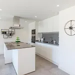 Luxury With 3 Bedrooms