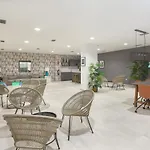 Apartment Luxury With 3 Bedrooms