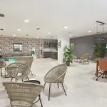 Luxury With 3 Bedrooms Estepona