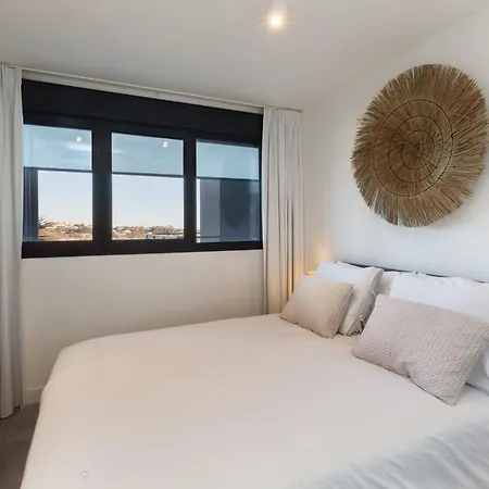 דירה Luxury With 3 Bedrooms