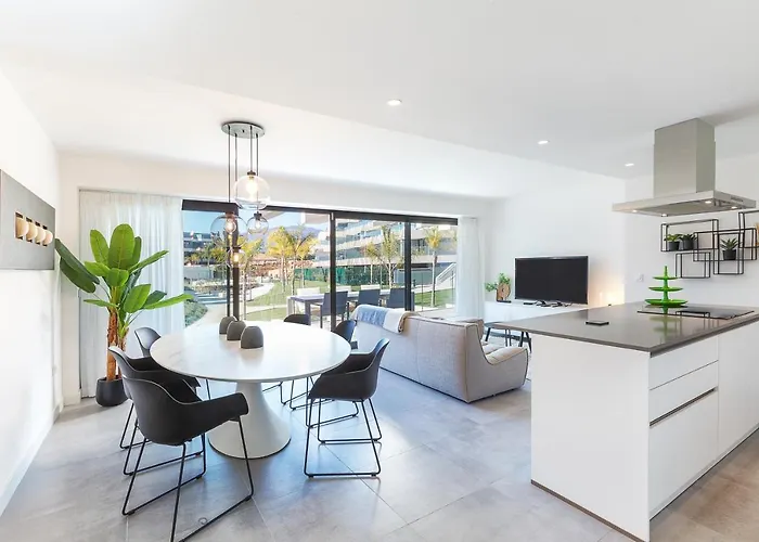 Luxury With 3 Bedrooms Apartamento